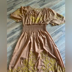 Boho vintage embroidered dress
